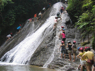 桂林陽(yáng)朔2人旅游需要多少錢(qián)_桂林陽(yáng)朔旅游組團(tuán)_桂林陽(yáng)朔旅游團(tuán)報(bào)價(jià)2021