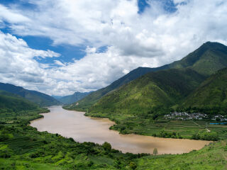 云南麗江旅游費(fèi)用_云南麗江游組團(tuán)_云南麗江旅游團(tuán)報(bào)價(jià)自由行