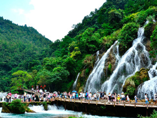 6月底贵州黄果树旅游_贵州黄果树旅游十日_至贵州黄果树跟团游