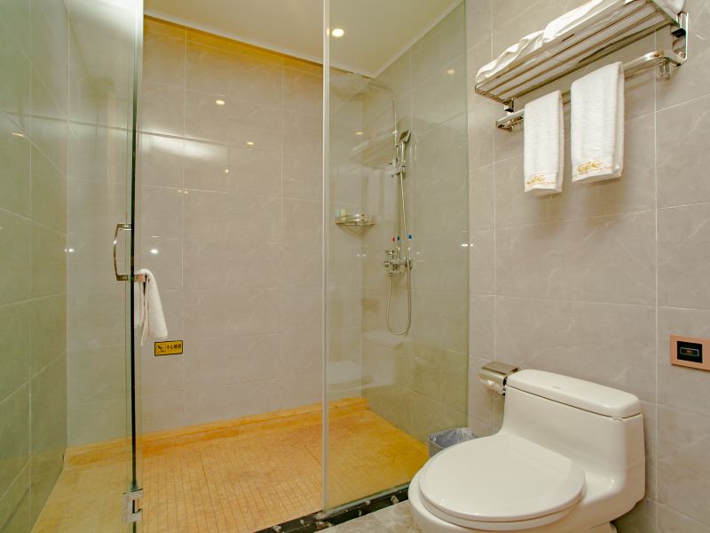 hotelPic