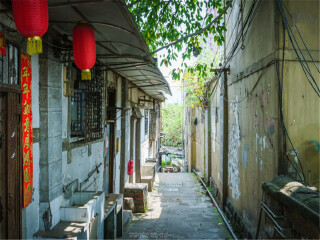 組團(tuán)去重慶_重慶私人定制旅游_跟團(tuán)重慶游價(jià)格