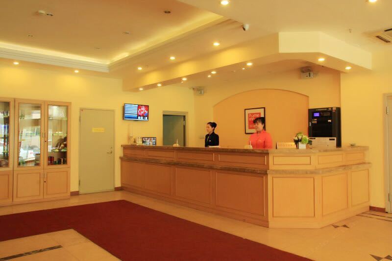 hotelPic
