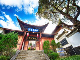 近期云南騰沖游價格_云南騰沖游跟團_云南騰沖旅游多少錢一個人