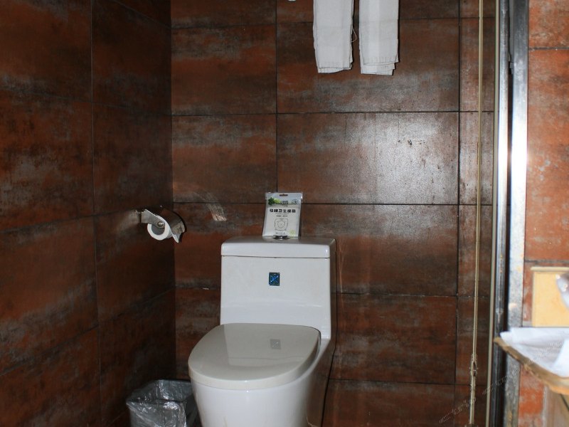 hotelPic