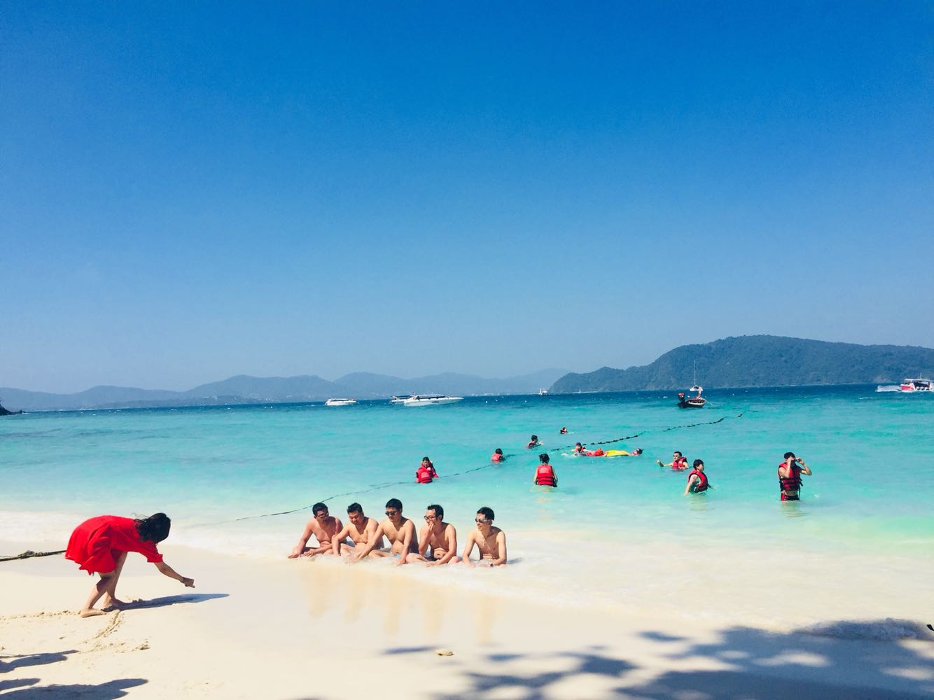 巴厘岛普吉岛和苏梅岛、长滩岛、这几个推荐去