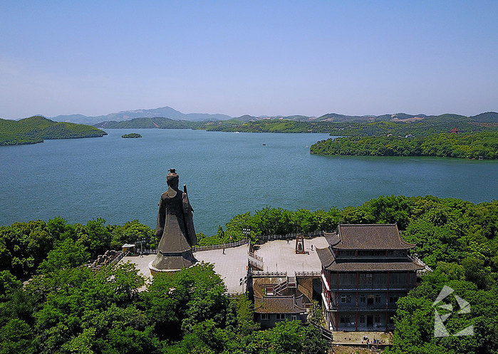 猎艳行动#奇妙初夏红五月,邂逅蓝色天目湖