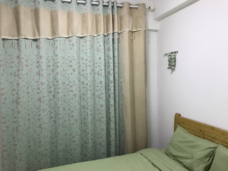 武汉老胡同民宿(13号店)
