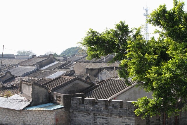 二,龙湖古寨