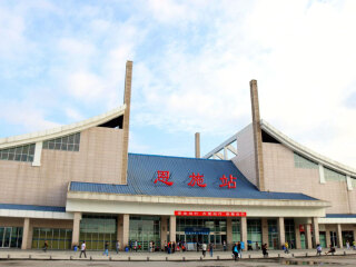 重慶自由游價格多少_去重慶靠譜的旅行團(tuán)_重慶游組團(tuán)