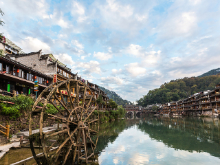 郵輪湖南張家界旅游_湖南張家界旅游出境游_跟團湖南張家界旅游價格表