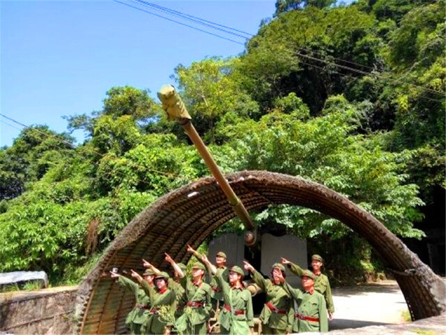  云南昆明-弥勒-麻栗坡-普者黑6日游>10人起私人订制