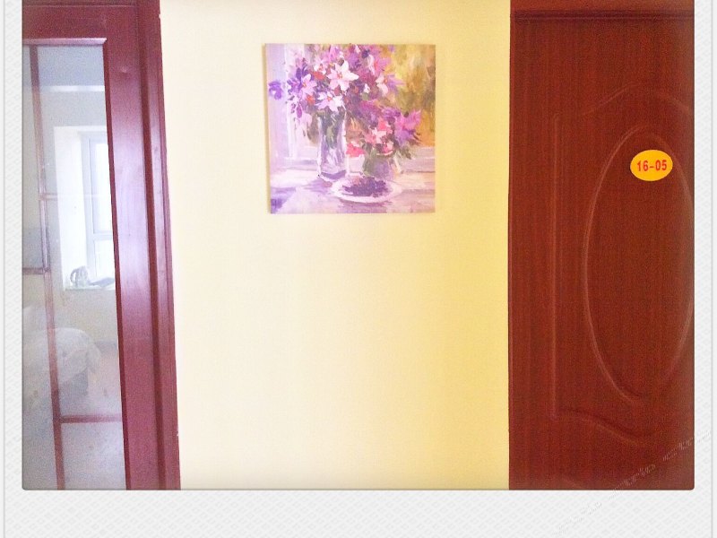hotelPic