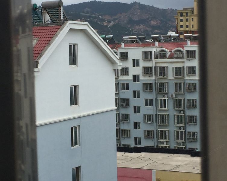 hotelPic