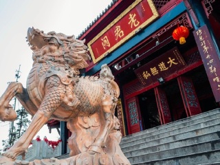 成都旅游跟團多少錢_8月成都旅游_怎么去成都旅游