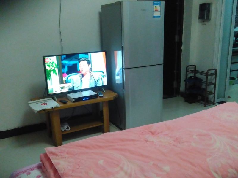 重庆磁器口地铁站观景房公寓