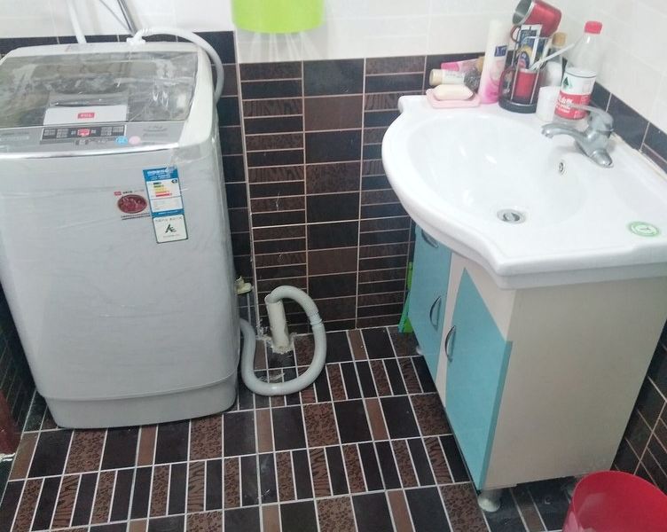秦皇岛黄玉敏公寓(开心哈乐分店)