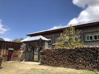 西藏旅游跟團(tuán)多少錢(qián)_怎么去西藏旅游_旅游去西藏