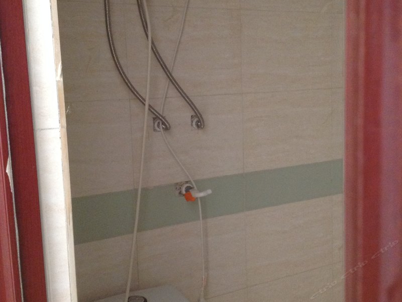 hotelPic
