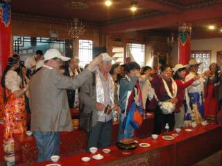 新疆自由行旅游團(tuán)_新疆旅游多少錢_跟團(tuán)新疆旅游價(jià)格表
