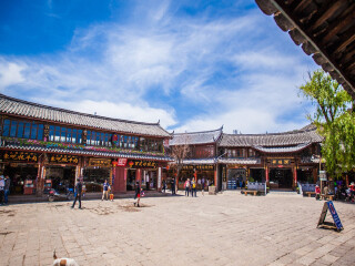 去香格里拉旅游跟团去_旅游团香格里拉游_香格里拉旅游多少钱