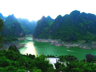 貴州黃果樹瀑布報(bào)團(tuán)多少錢_貴州黃果樹瀑布游跟團(tuán)_貴州黃果樹瀑布旅游需要多少錢