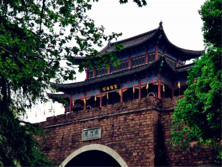 新疆自由行还是跟团好_去新疆7天游_旅游去新疆报价