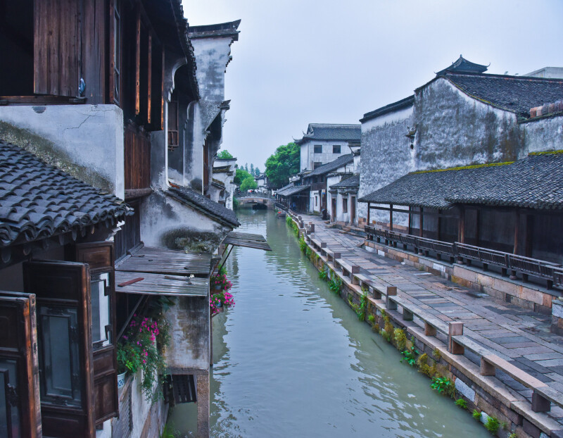 乌镇游览:南栅                          "南栅非景区,游客慎入",这