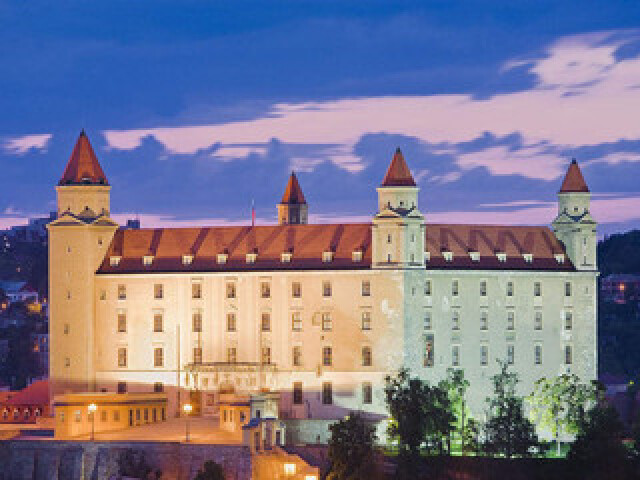 东欧捷克+斯洛伐克+匈牙利+波兰4国1314日游