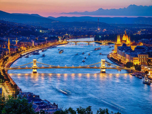 东欧捷克+斯洛伐克+匈牙利+波兰4国1314日游