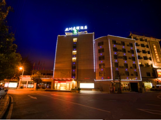 貴州黃果樹瀑布旅游需要多少錢_東莞到貴州黃果樹瀑布游_去貴州黃果樹瀑布旅游怎么走