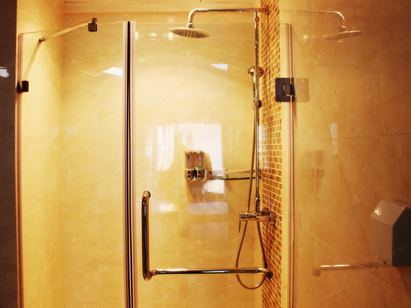 hotelPic