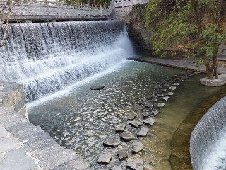 云南騰沖特價旅游團報價_云南騰沖跟團還是自由行_云南騰沖旅游價格多少