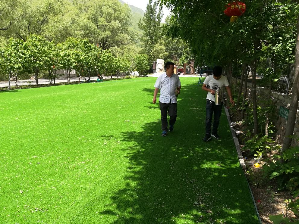 健身娱乐设施