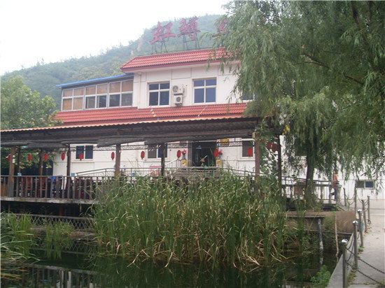 北京响潭水库虹鳟鱼垂钓园饭店