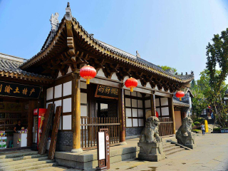 重慶八月份旅游_重慶最佳旅游路線_重慶半自助游