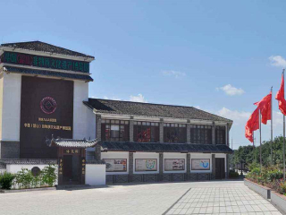 湖南韶山旅游跟團多少錢_湖南韶山旅行跟團_湖南韶山旅游團報價