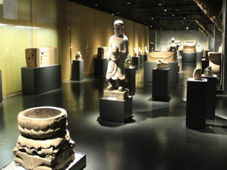 重慶八月份旅游_重慶最佳旅游路線_重慶半自助游
