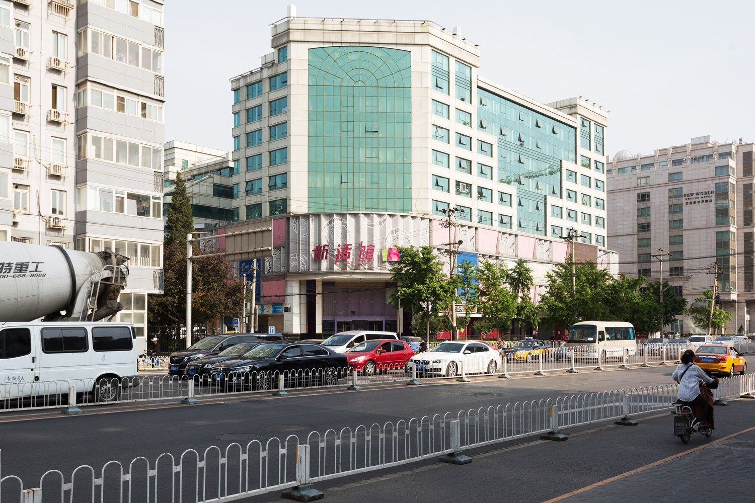 北京房东（可租车旅游）公寓(广渠路辅路分店)