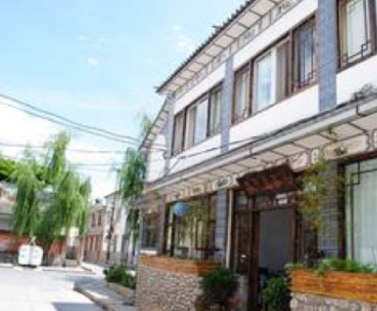 重庆铁山坪龙凤居客栈
