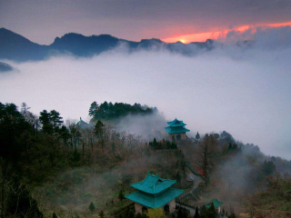 去恩施大峡谷-神农架-大九湖-武当山旅游包团_恩施大峡谷-神农架-大九湖-武当山国际旅行_深圳出发游恩施大峡谷-神农架-大九湖-武当山