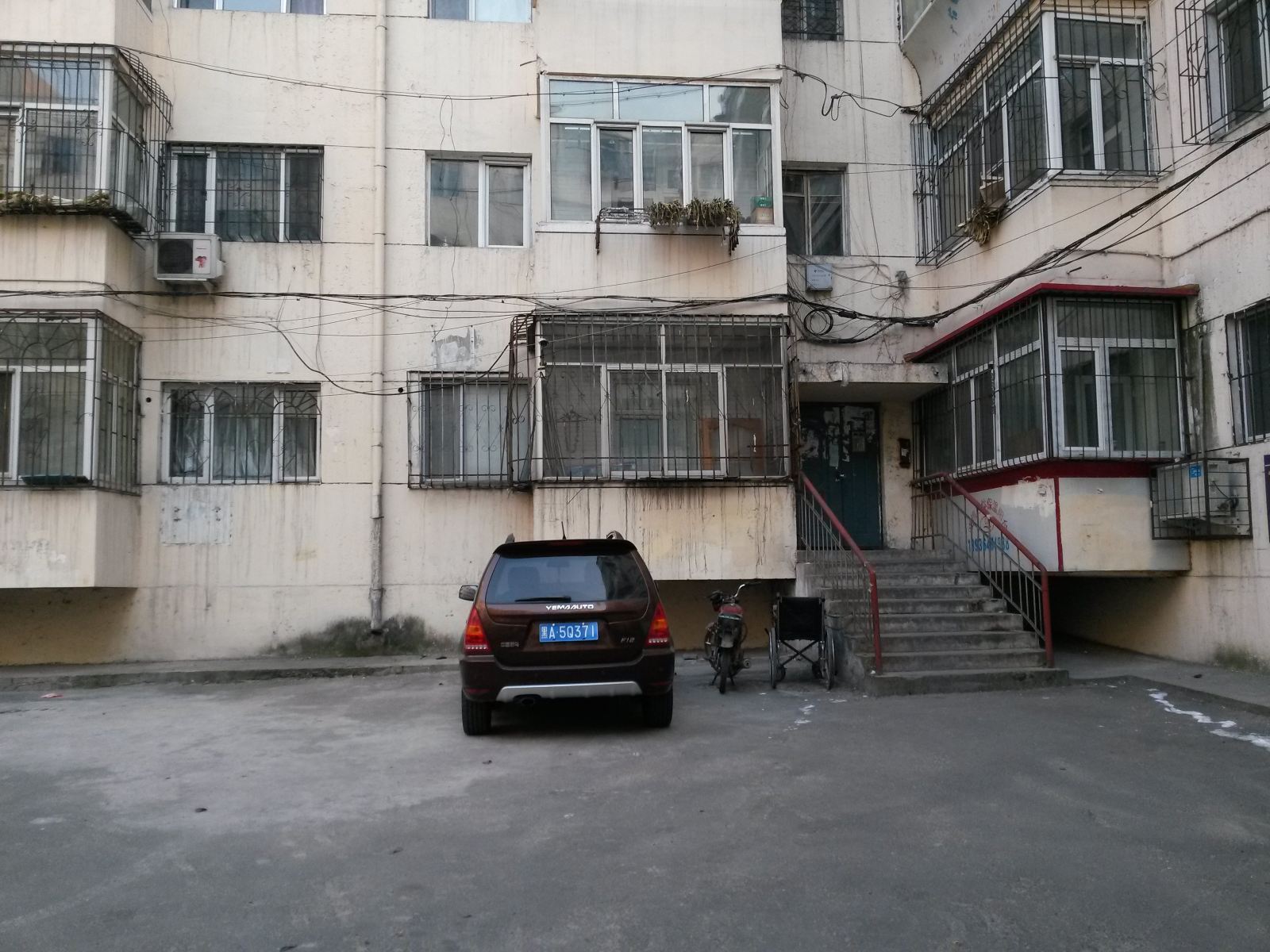 顺安公寓(哈尔滨比乐街店)