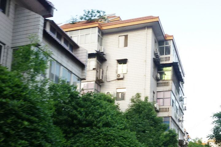 佳荷公寓(西安雅荷花园店)