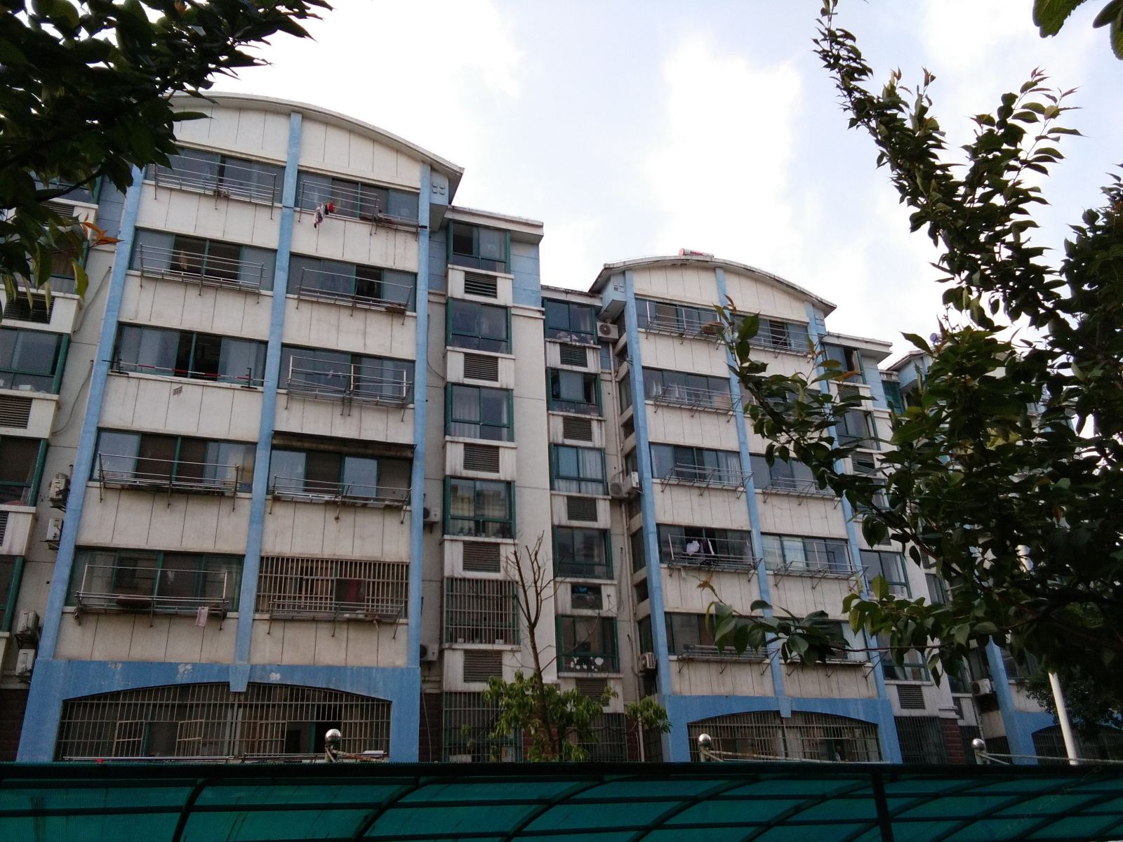 星辰公寓(南京油坊桥站店)