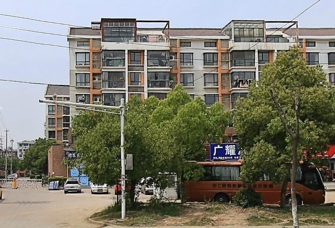 凤凰青年公寓(南京丽都雅苑店)