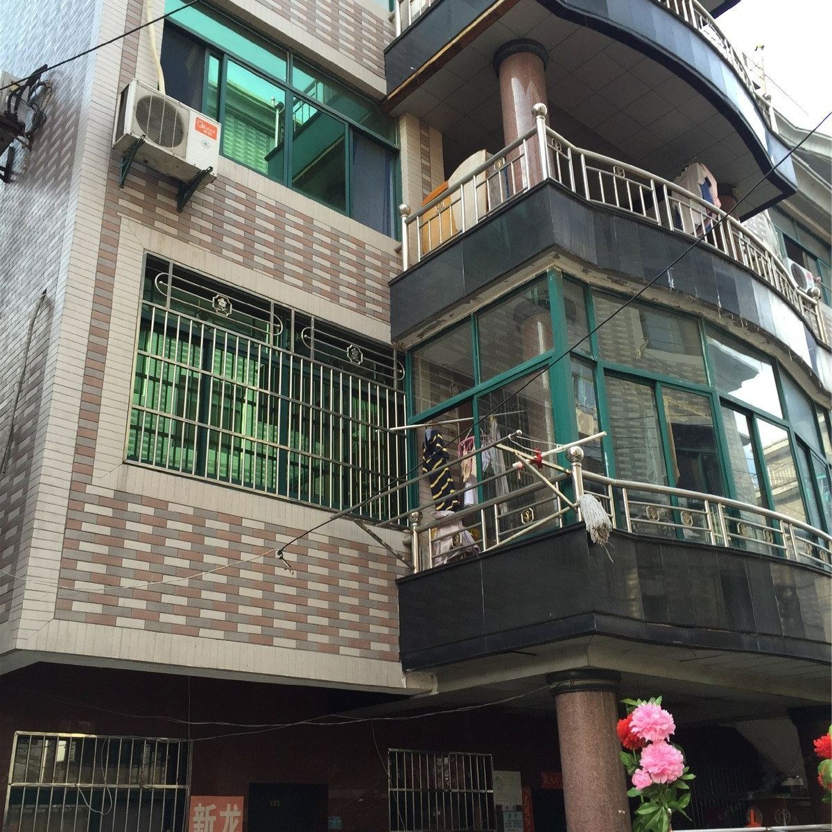 杭州新龙住宿