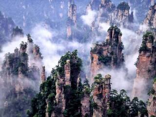 國慶湖南鳳凰古城游價(jià)格_湖南鳳凰古城自由游價(jià)格多少_暑假湖南鳳凰古城游價(jià)格