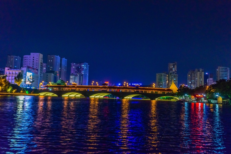 江苏和浙江人均gdp20_江苏和浙江地图(3)