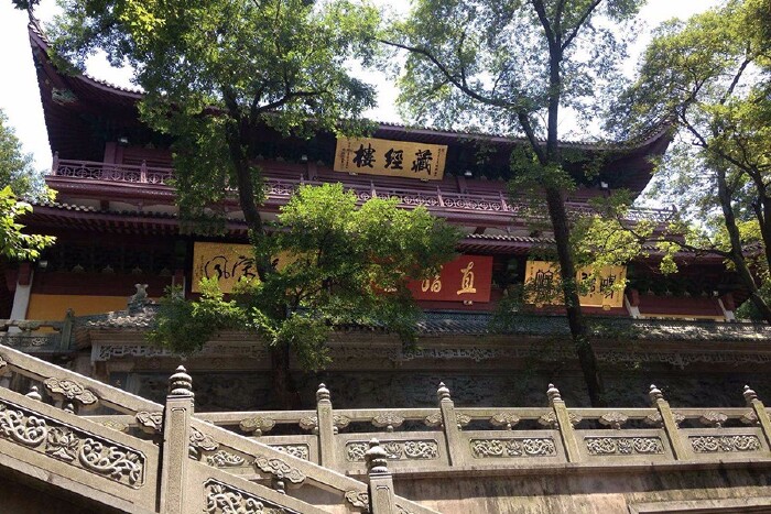 奇神寺庙灵隐寺