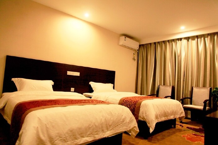 钟祥元佑温泉两天一夜游(泡温泉+年猪宴午餐+住四星酒店。。。【多图】_钟祥梧桐树大酒店游记_途牛