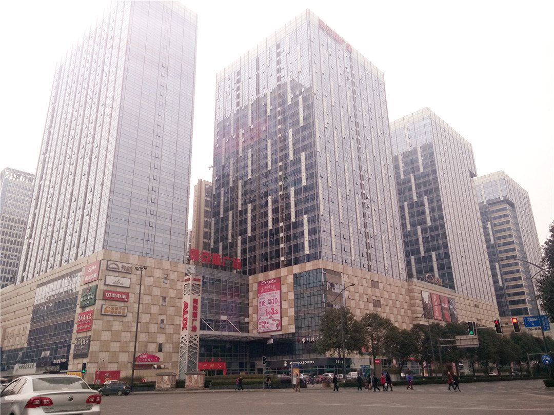 依人酒店式公寓(成都奥克斯店)